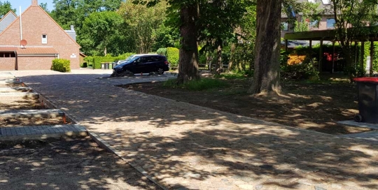 Neuanlage von Zuwegungen, Auffahrten und Parkplätzen